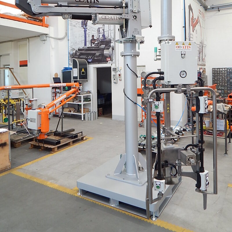 Atis mirus met mobiele voetplaat