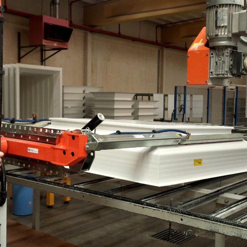 Ergonomische tilhulp voor grote kunststof frames