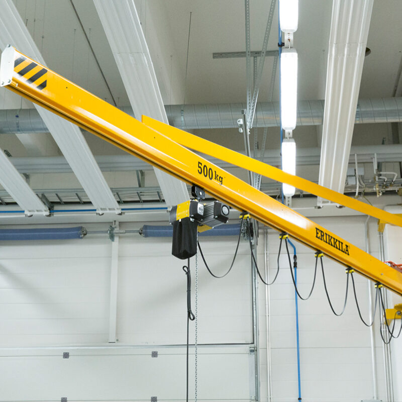 Wandzwenkkraan Erikkila 500kg met takel