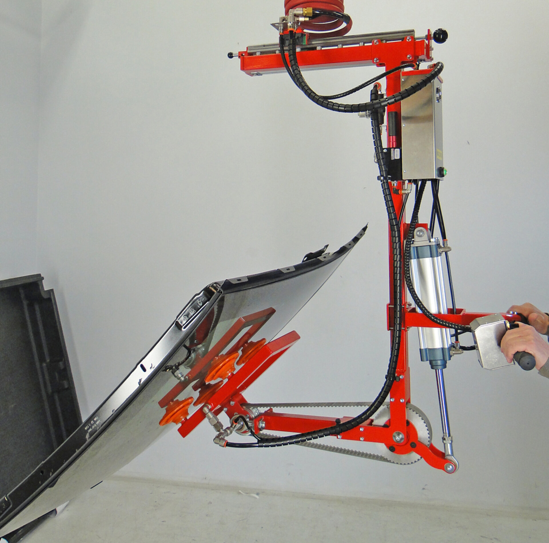 Efficiënte vacuümtilhulp met rotatiefunctie voor veilig en ergonomisch tillen van glasplaten | Lifts All