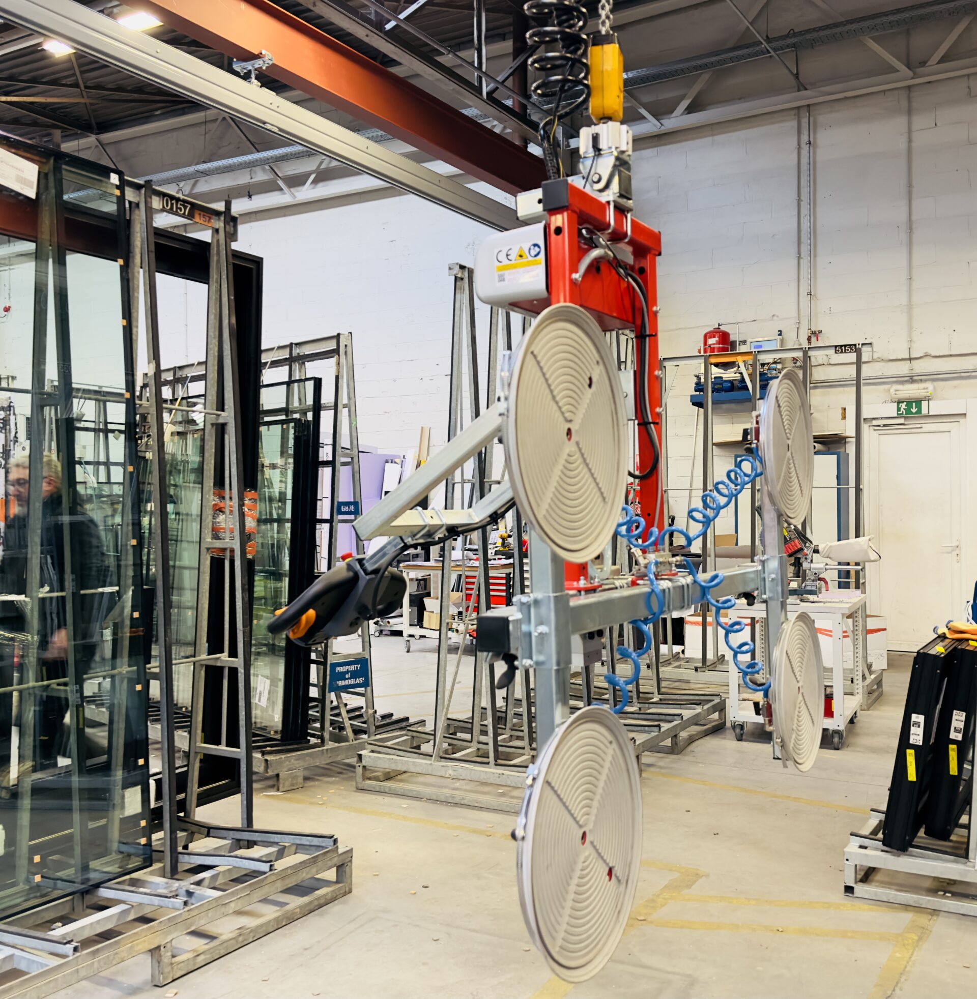 Palonnier à ventouses sur pont roulant | Tiltech