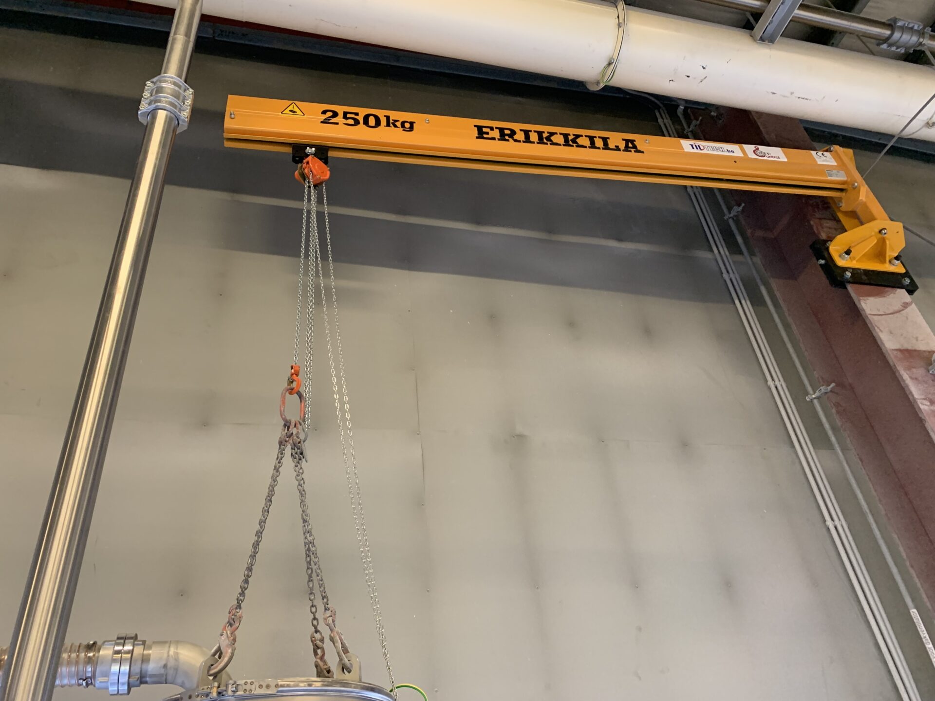 Potence mural avec hauteur réduite 250kg