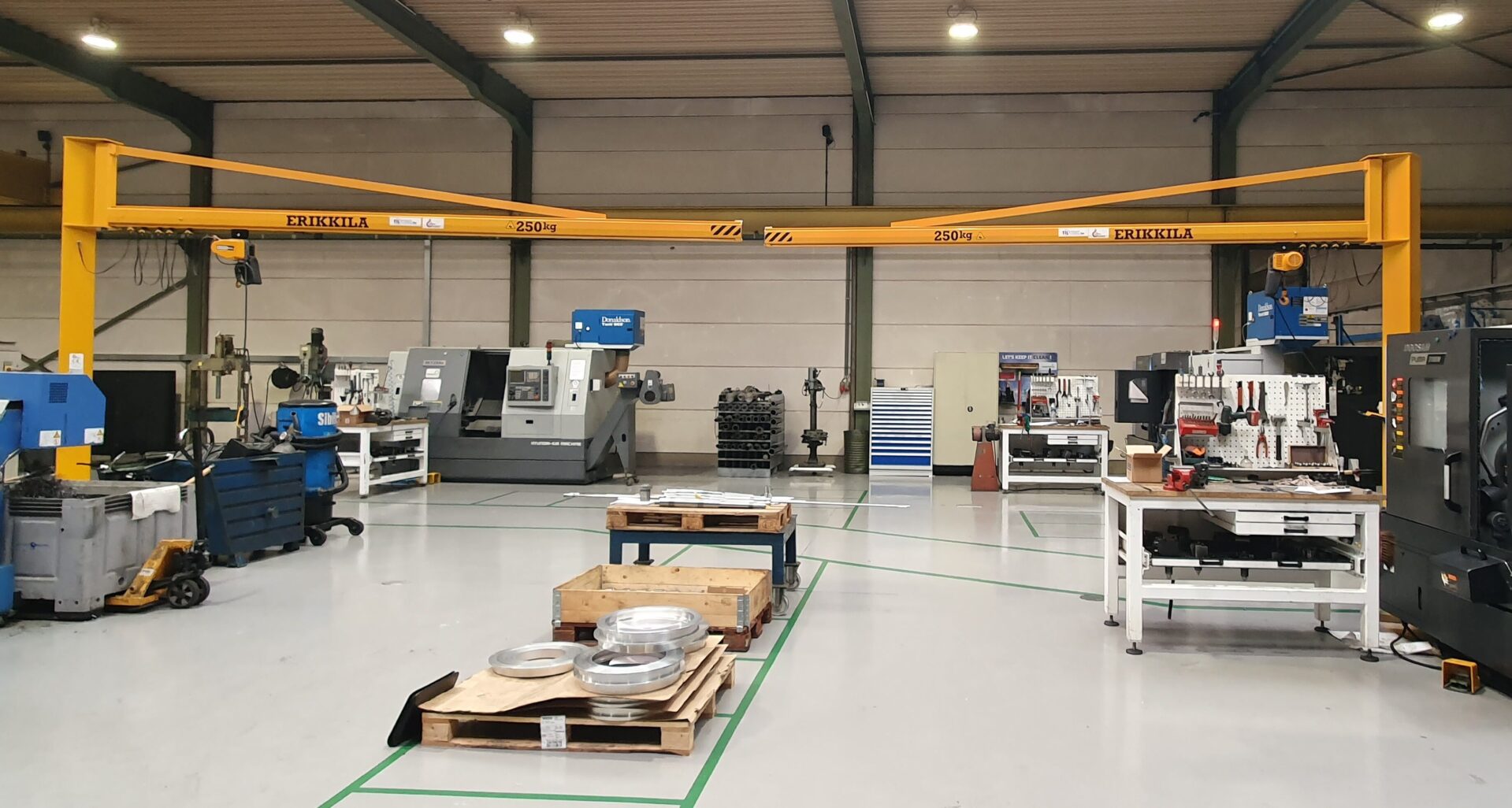 Potence 250kg avec bras en acier | Erikkila