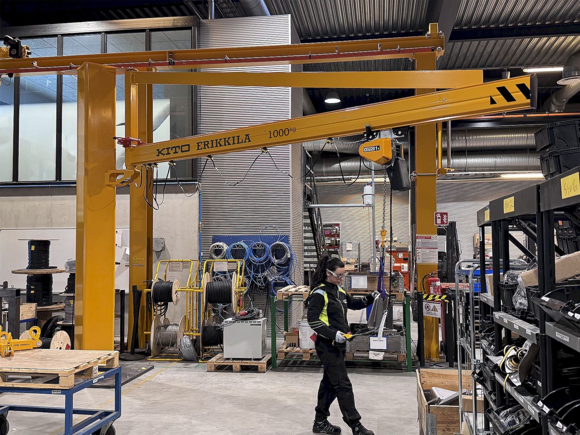 Potence avec bras en acier 1000kg | Erikkila