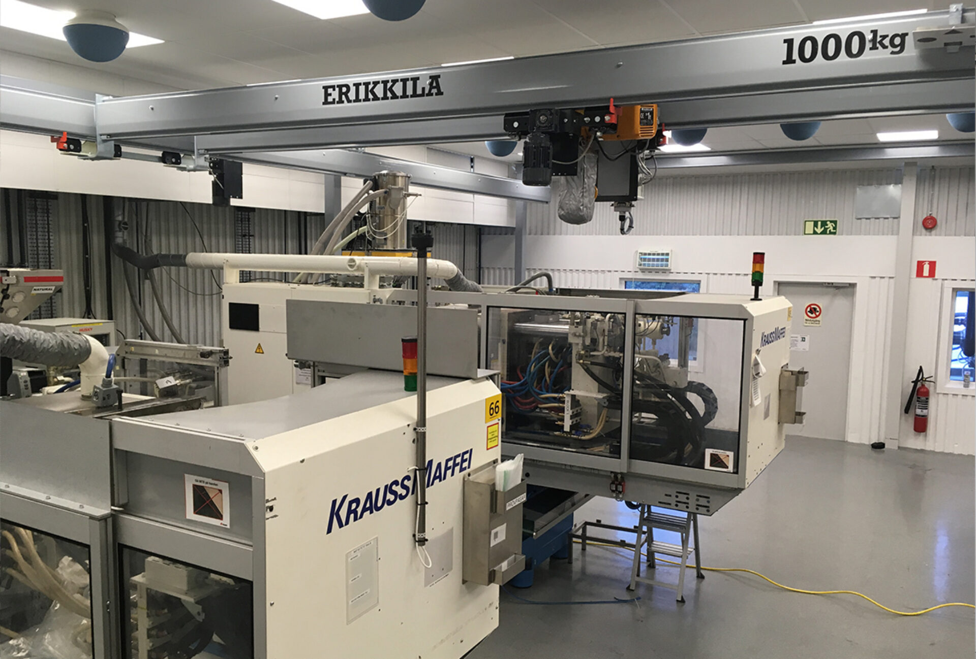 Dubbele verhoogde brug met takel | Erikkila